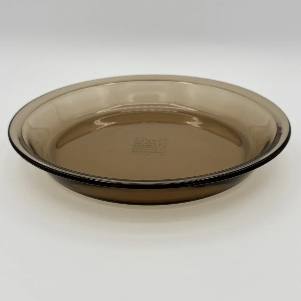 Vintage Pyrex 229 & 209 Smoke Brown Amber Pie Plates Set of 2 USA Glass Bakeware